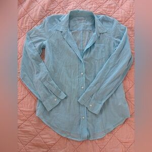 Lilly Pulitzer 100% Cotton Shirt long sleeve button down light blue shirt size S